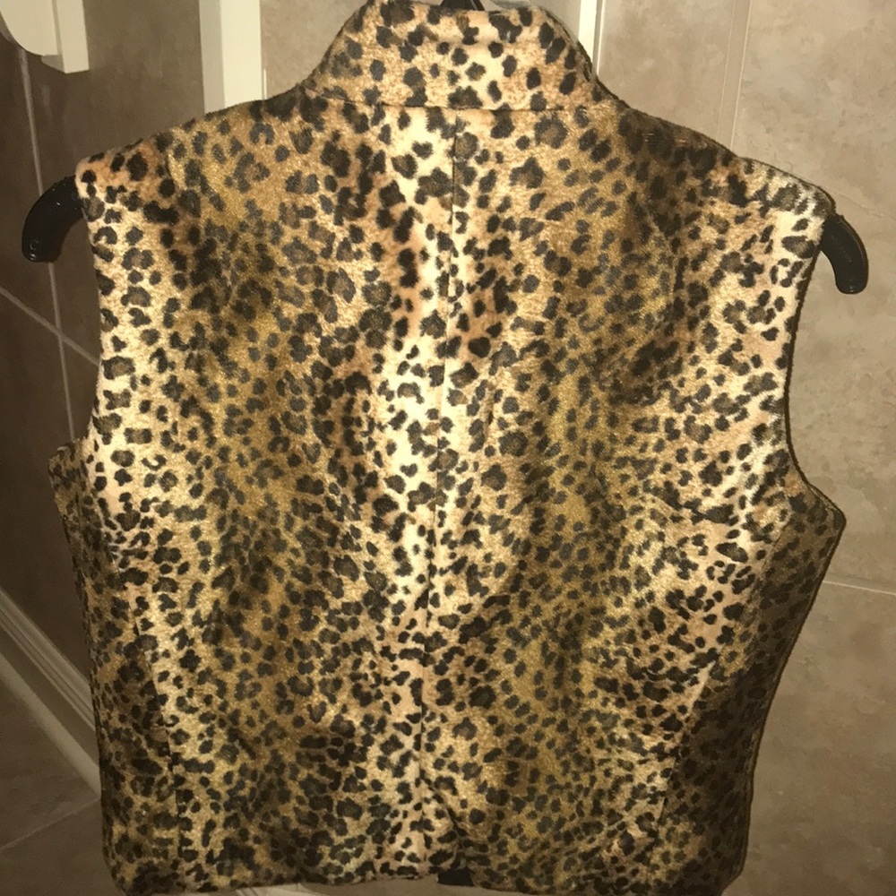 Reversible vest - Picture 3 of 5